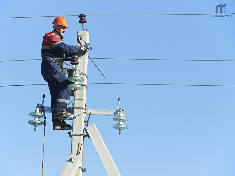 Electrical Power-Line Installer And Repairer