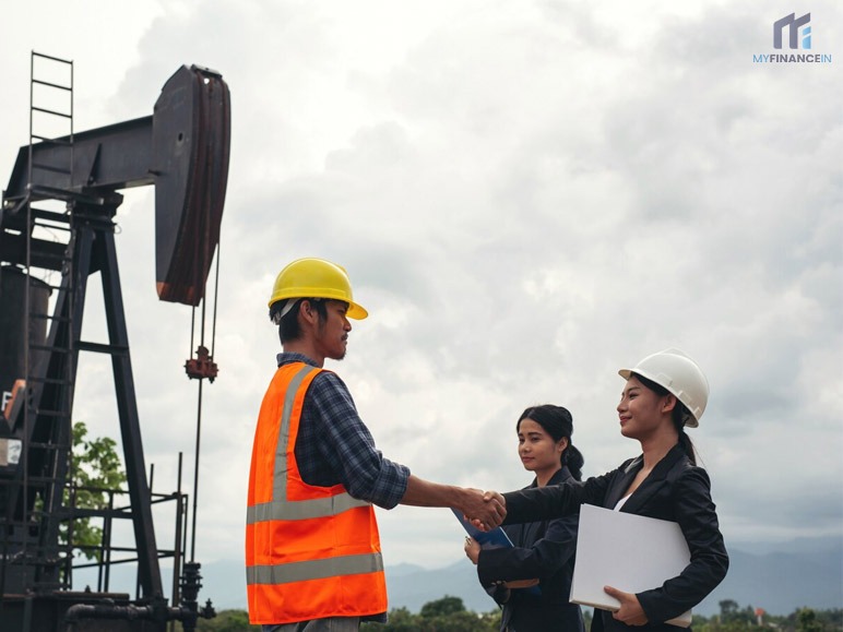 Prospects And Opportunities In The Oil/Gas Transmission Career Field