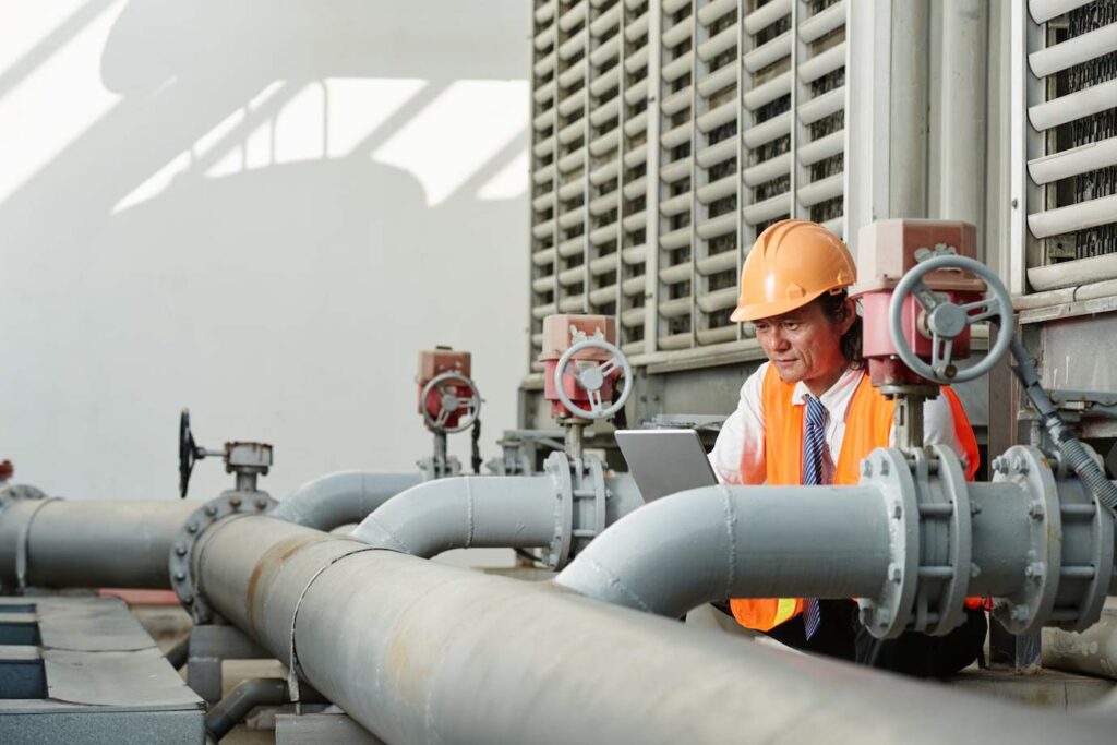 is natural gas distribution a good career path